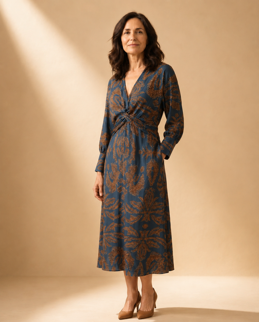 Isadora – Midi-Kleid mit künstlerischem Muster