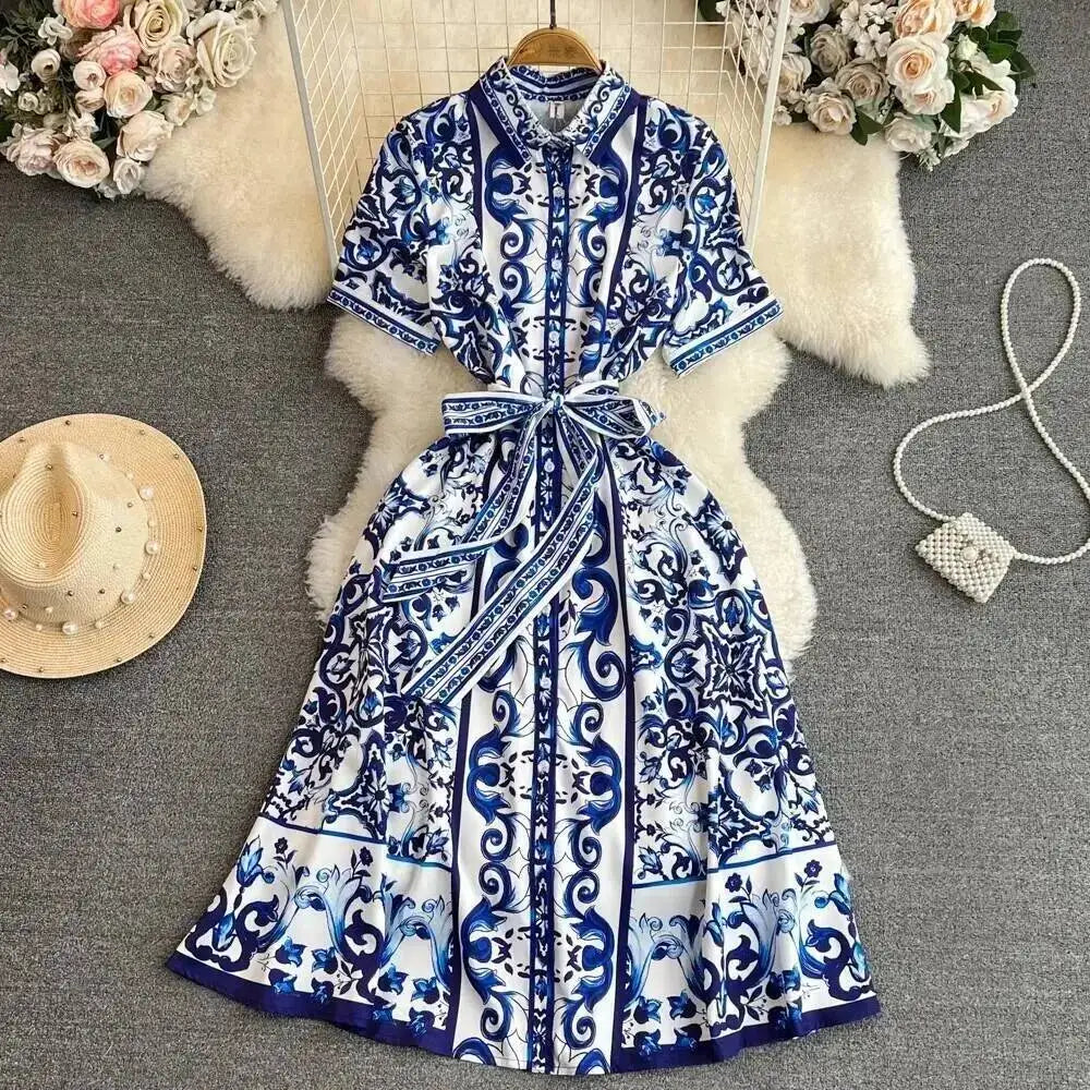Elegantes Blumen Midi-Kleid im Porzellan-Stil